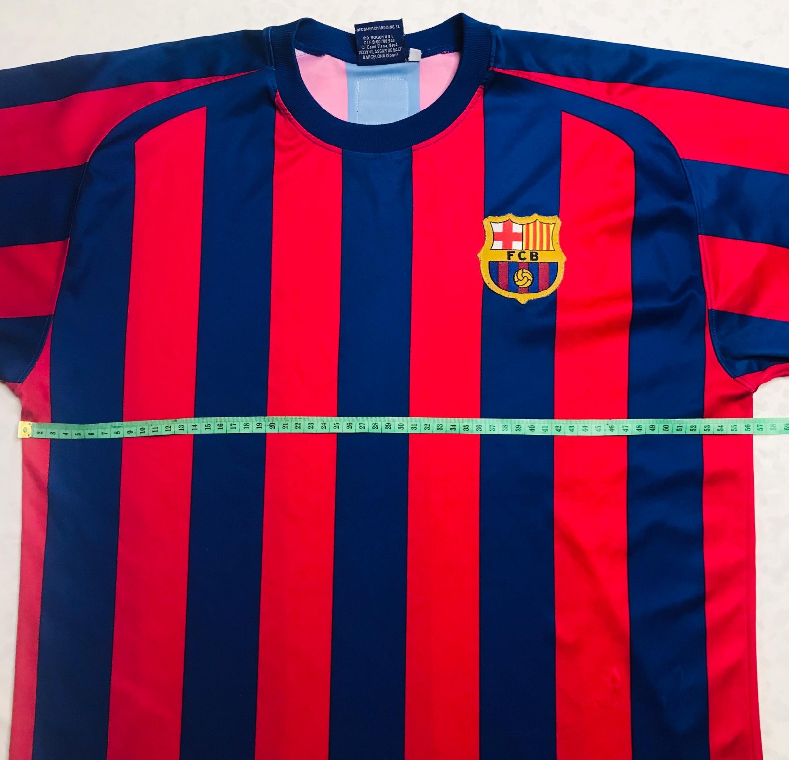 Vintage FC Barcelona Messi #30 Official Product Football Shirt Jersey XL Rare Y2 gallery