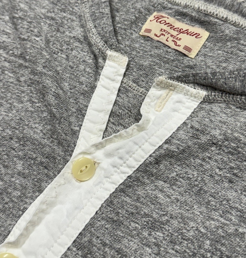 Homespun Knitwear Henley Long Sleeve Men’s Sweatshirt Size L Retro Style Grey gallery