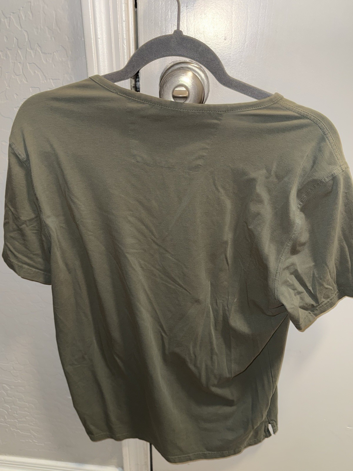 John Varvatos Bleecker Linen Henley In Green Size: Medium gallery