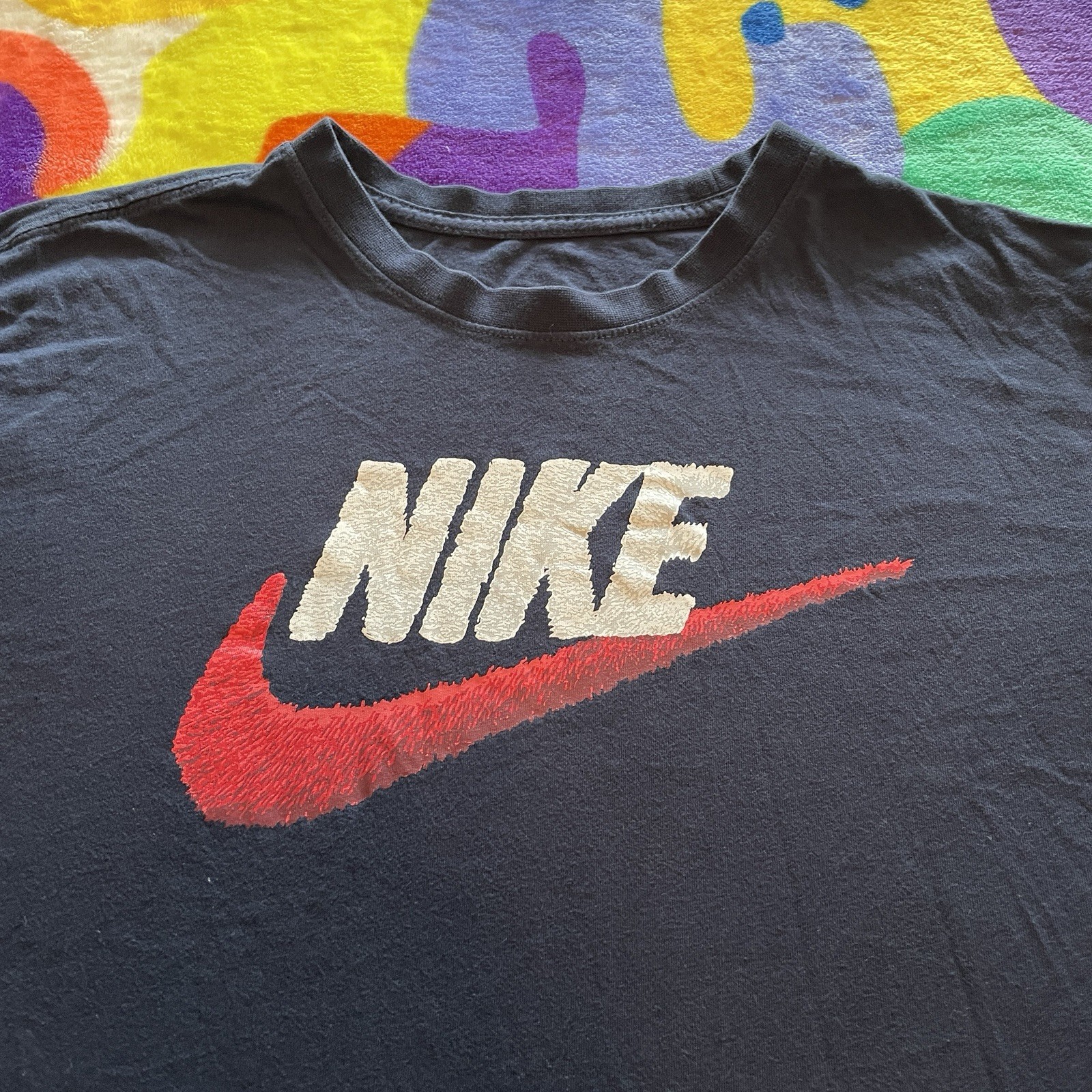 Nike Swoosh T-Shirt Men’s Medium Blue Red Logo Sportswear Athletic Streetwear gallery