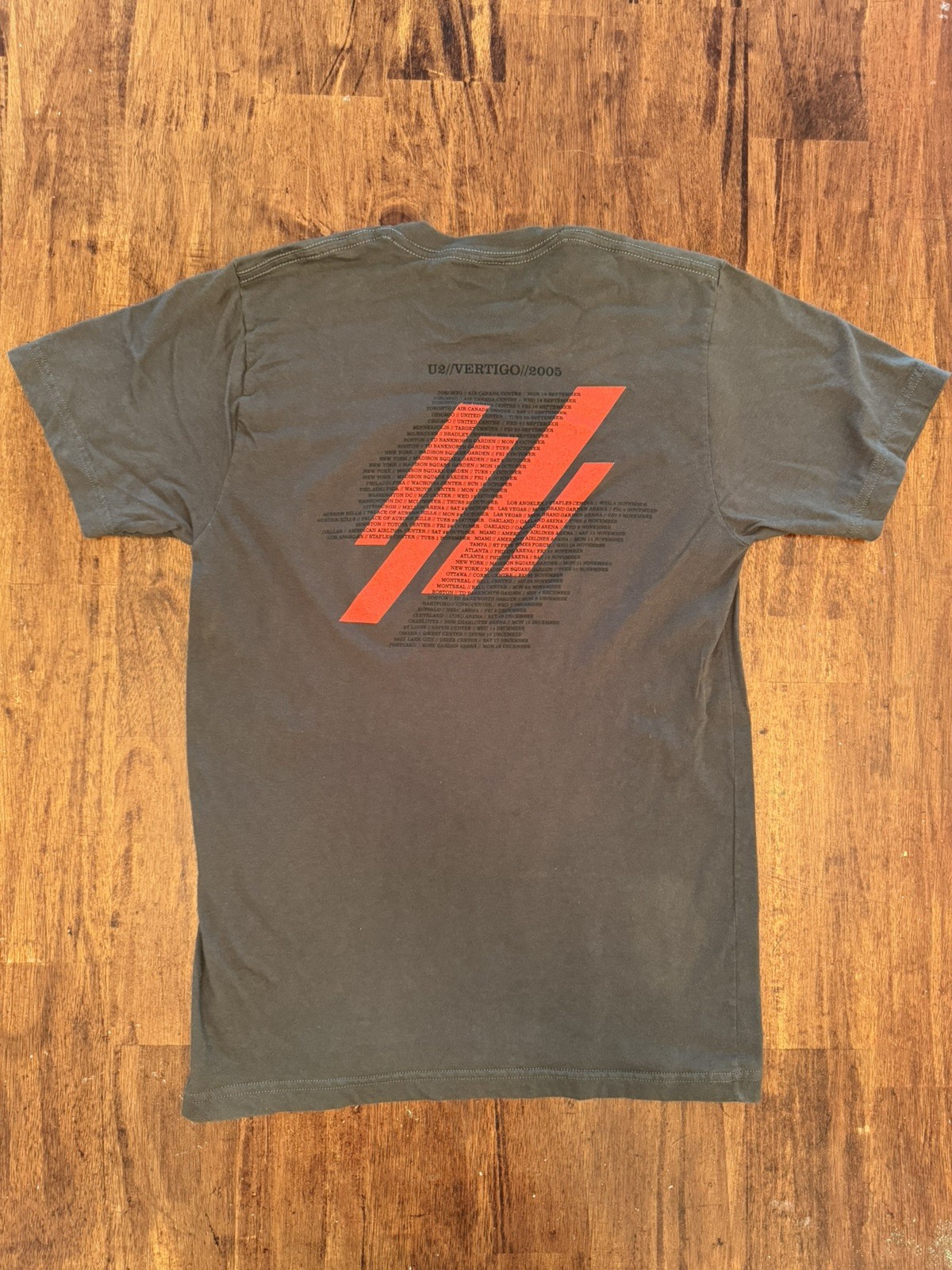 U2 Vertigo 2005 Tour Gray Shirt Size Small gallery