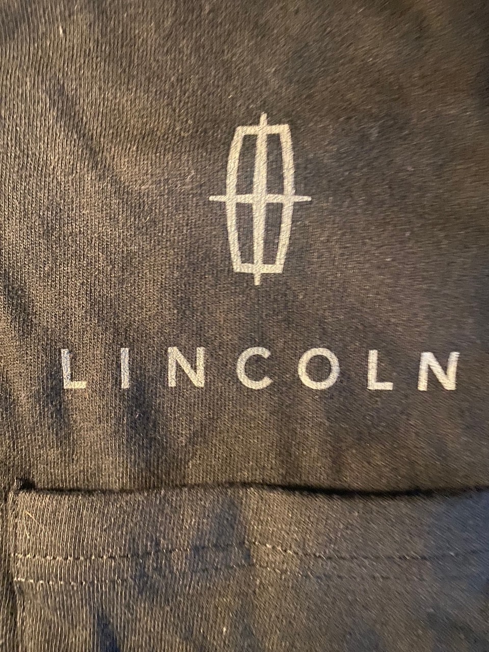 Lincoln Official Licensed Product T-Shirt (New With Tags Size 2XL). gallery