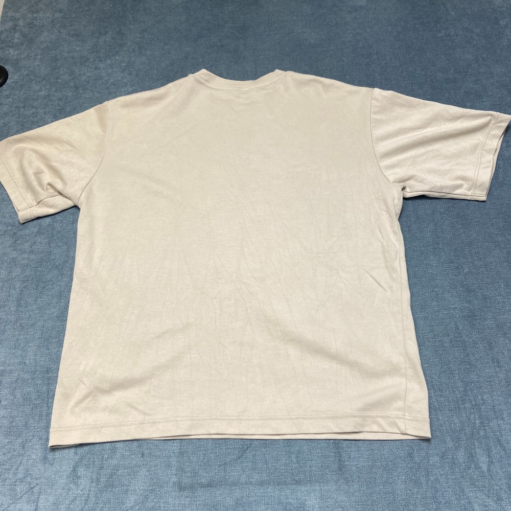 Uniqlo T Shirt Mens XL Beige Crew Neck Comfort Everyday Wear Summer Casual Tee gallery