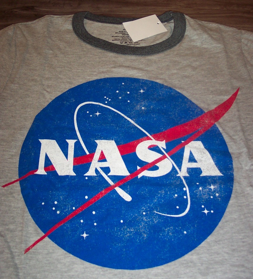 VINTAGE STYLE NASA Astronaut T-Shirt MENS XL NEW w/ TAG gallery