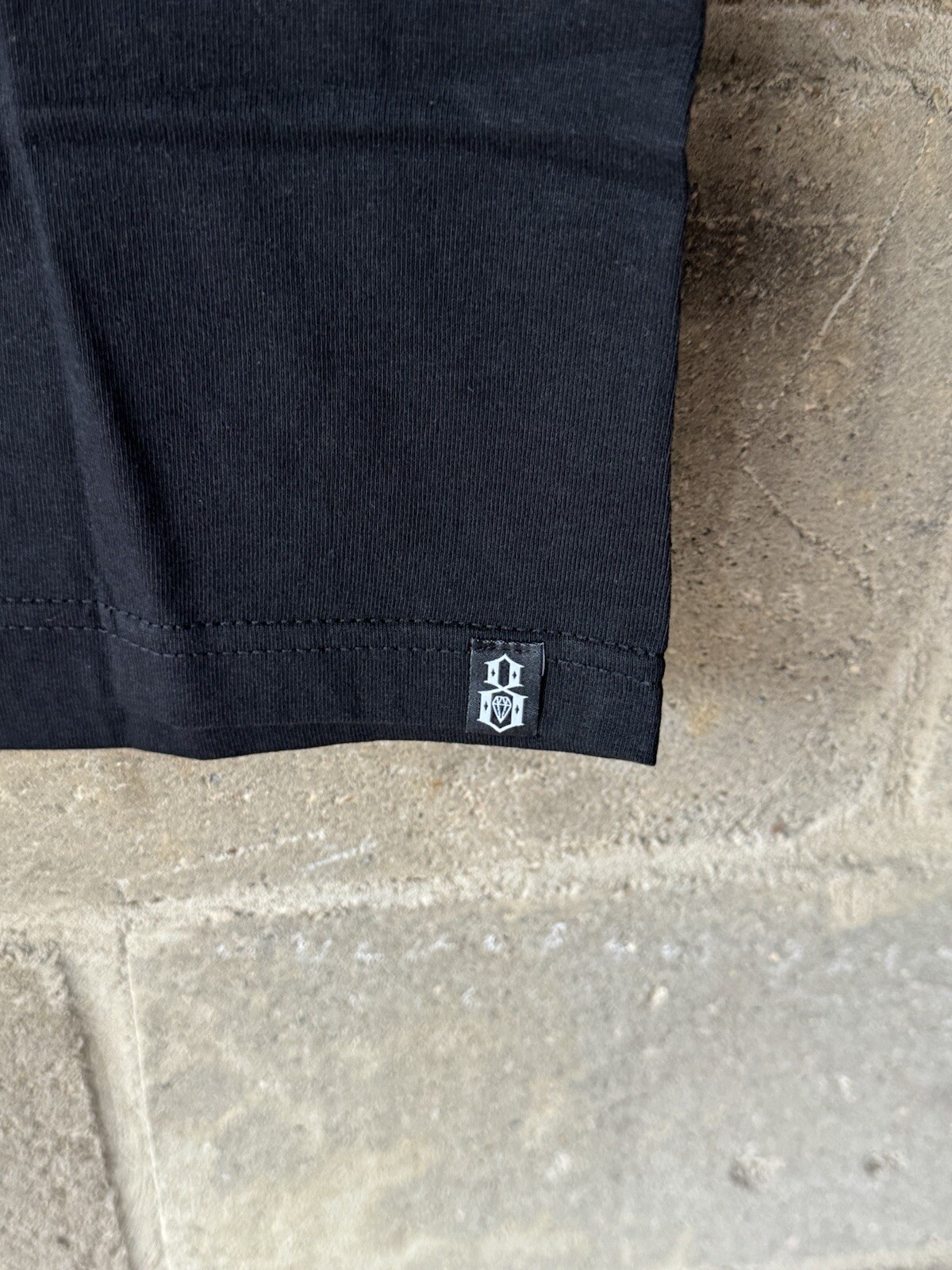 Mens Rebel8 Pioneers Black Tshirt Size Small gallery