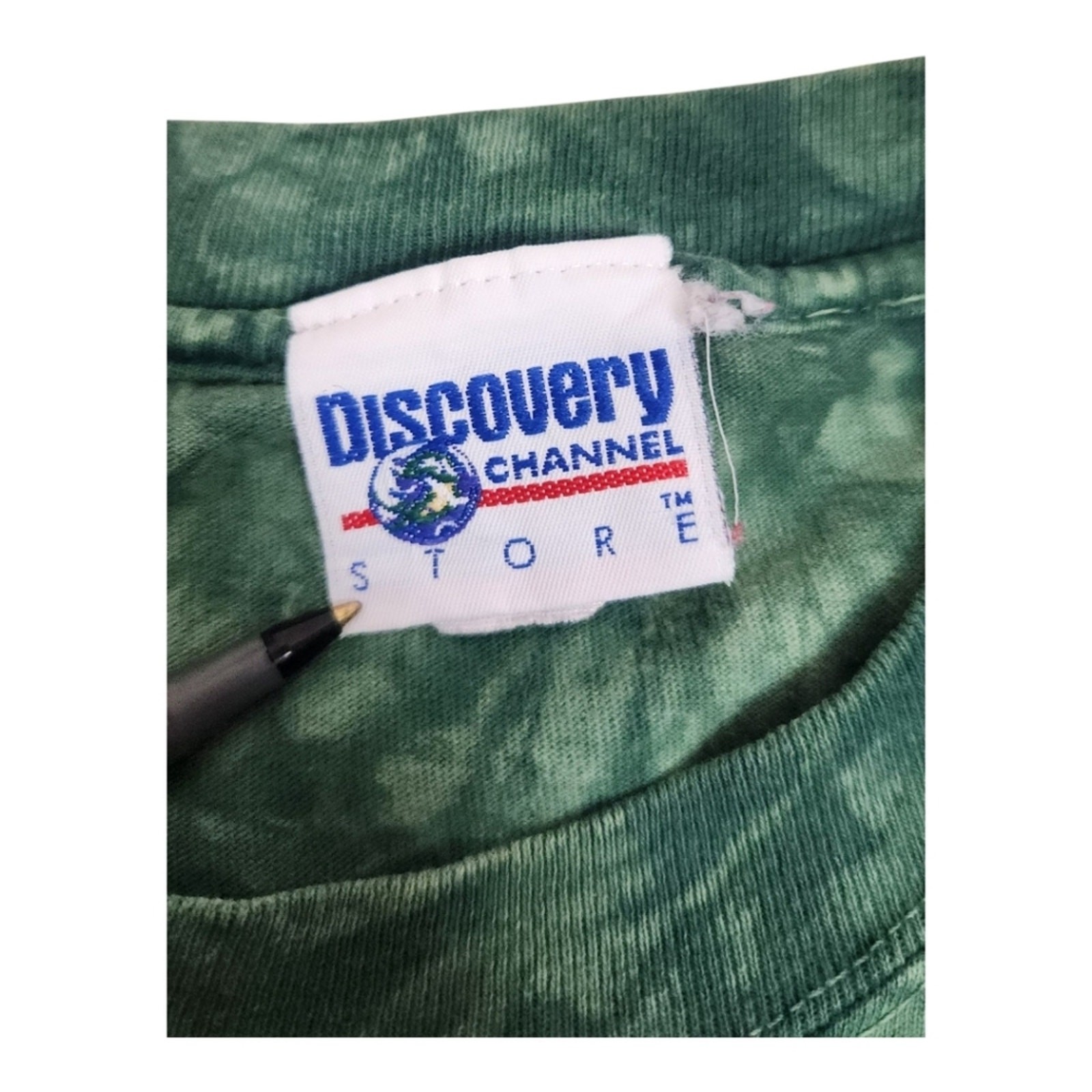 Vintage 90s Discovery Channel Tie Dye Rainforest Tshirt Green Frog Nature Large gallery