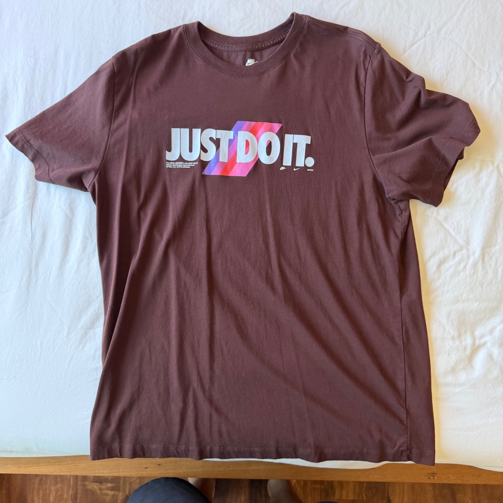Nike Tshirt Mens XL Brown Just Do It Graphic Logo Short Sleeve Cotton Swoosh gallery