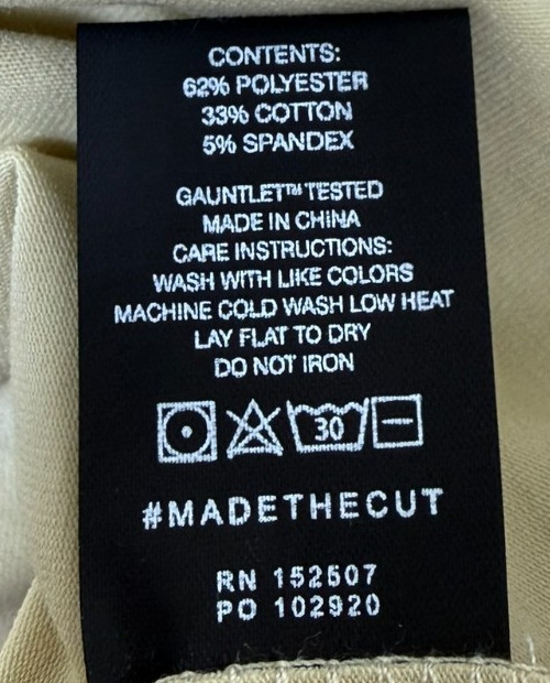CUTS Clothing Men's Elongated Crew Neck T-Shirt With Pocket NWOT gallery