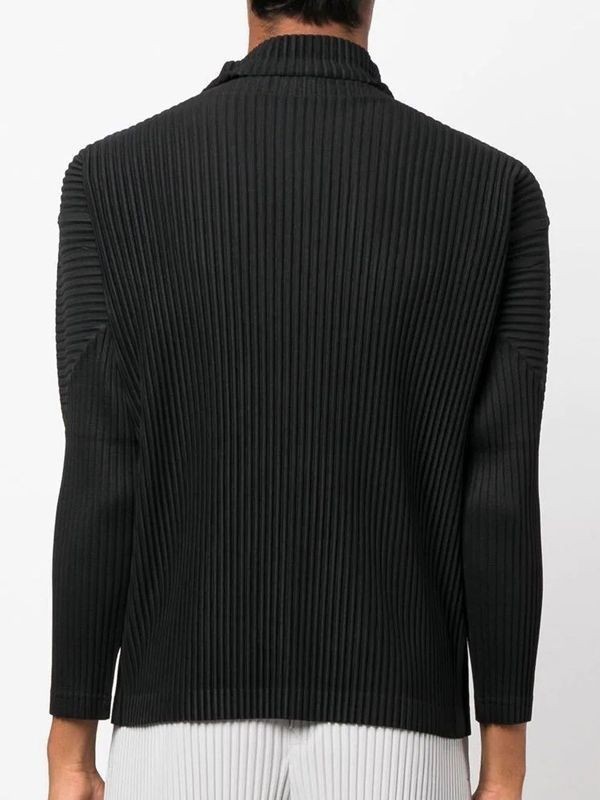 Issey Miyake Men's Basic Pleated High Neck Long Sleeve gallery