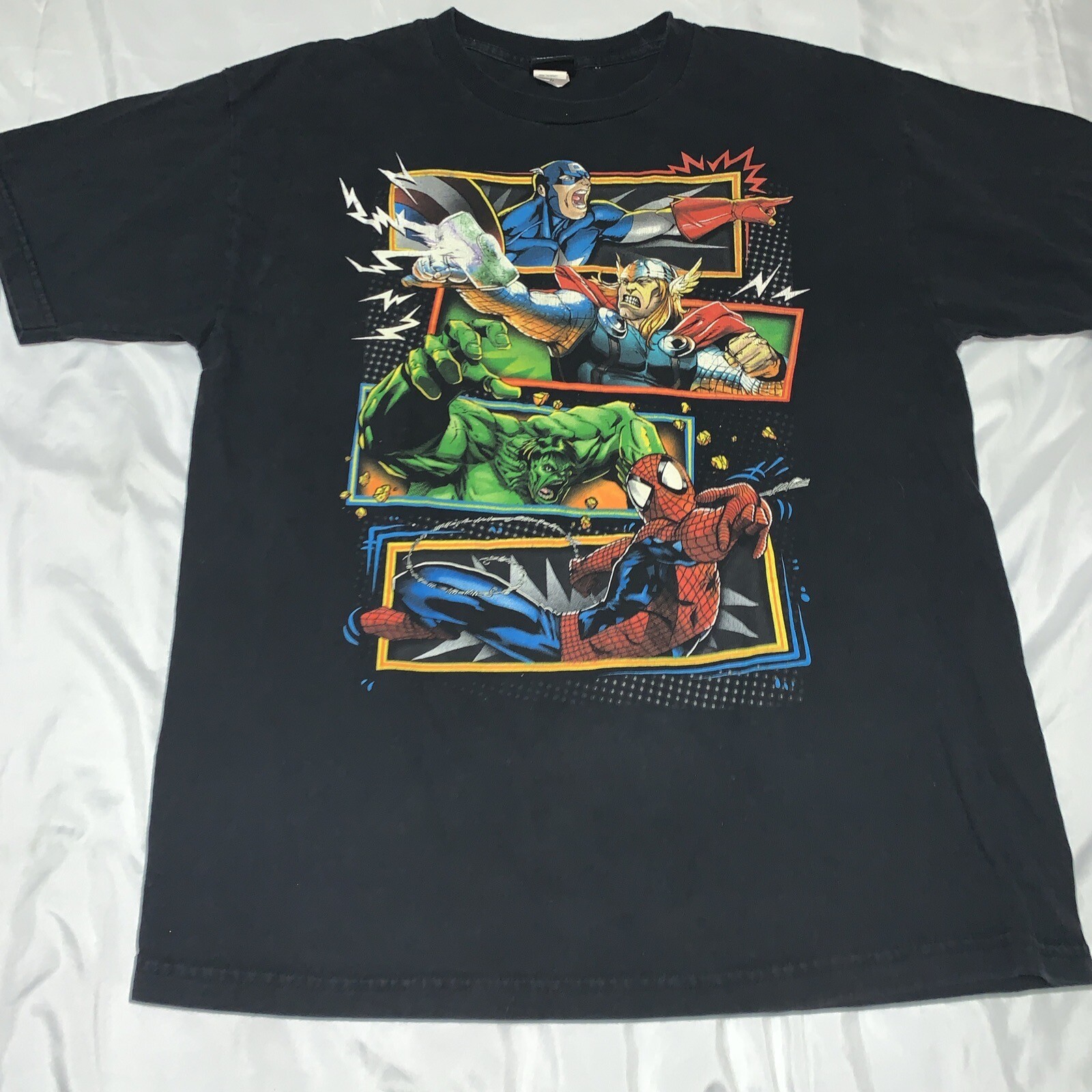 Vintage 20s Mad Engine Marvel Thor Hulk Spider-Man Captain A T-shirt Size Large gallery