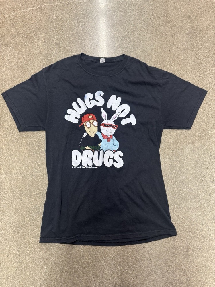 Vintage Y2K 2001 Arthur & Buster “Hugs Not Drugs” Graphic T-shirt Size medium