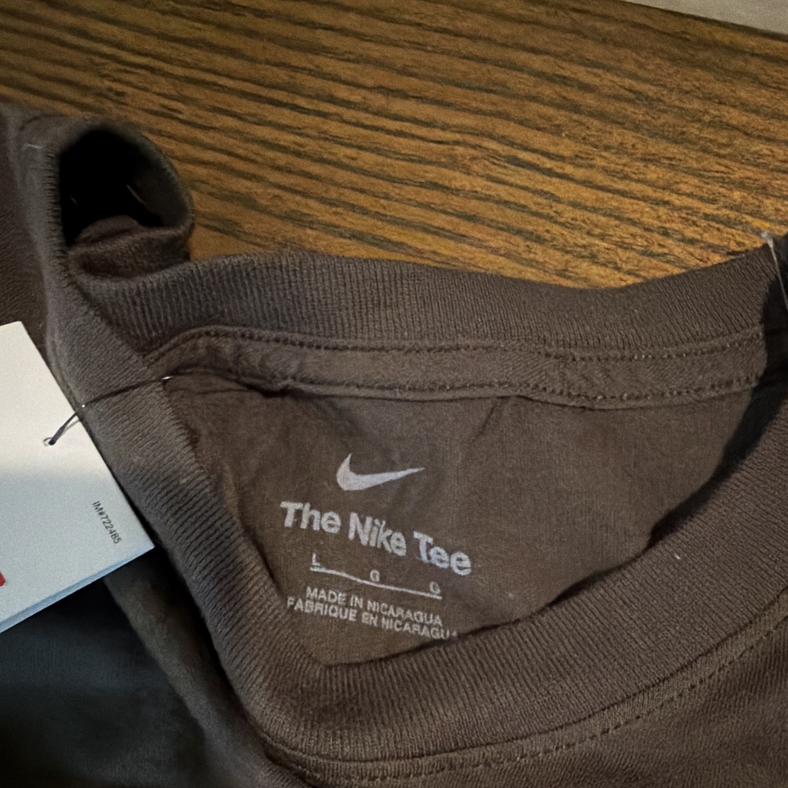 Nike The Nike Tee Men’s Brown Solid Crew Neck Short Sleeve Logo T-Shirt L gallery