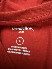 Goodfellow & Co Men’s Red Solid V-Neck Short Sleeve T-Shirt Size Large Tags