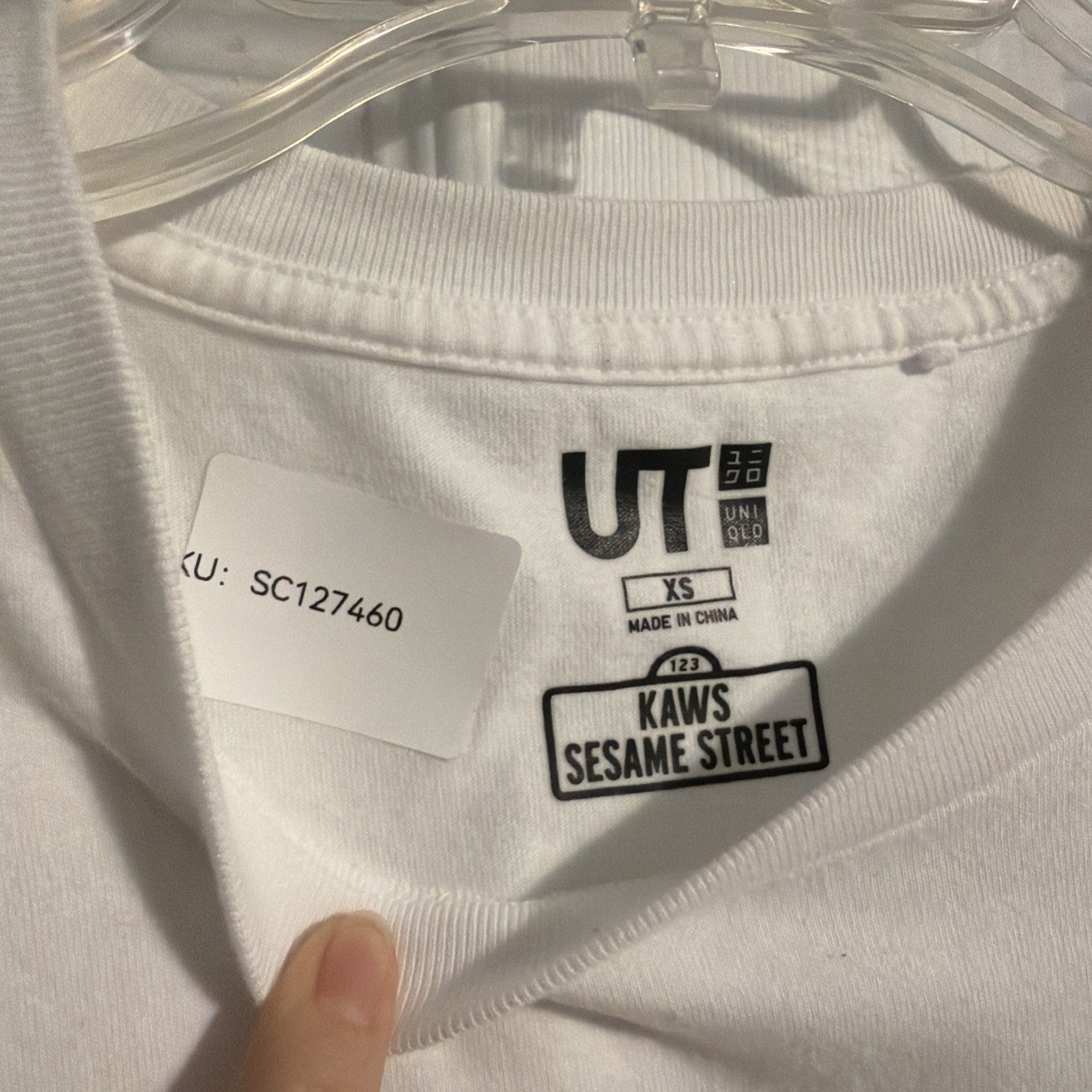 Uniqlo x KAWS x Sesame Street XS NEW gallery