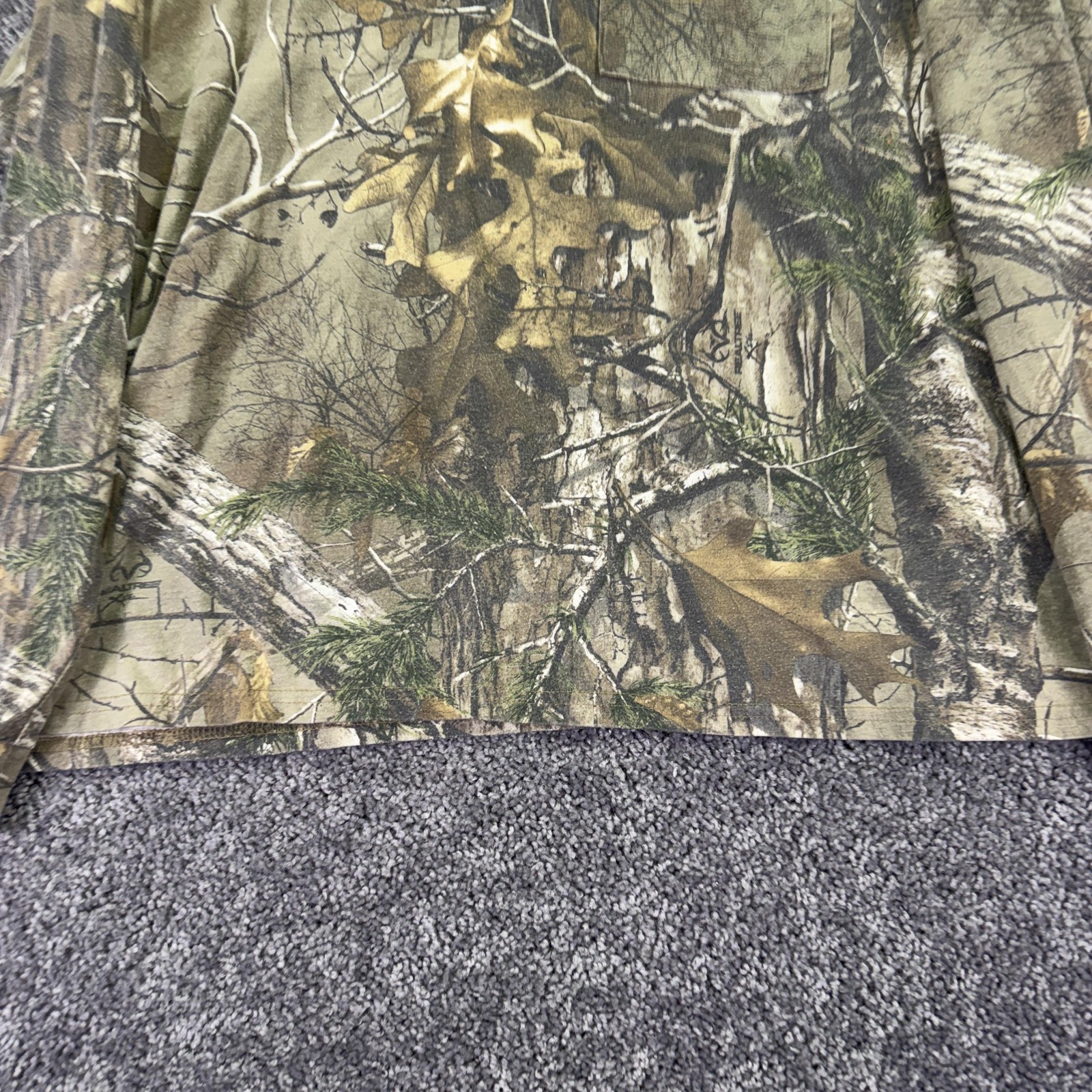 Realtree Shirt Mens XL Multicolor Long Sleeve Camo Pocket Tee Hunting Outdoor gallery