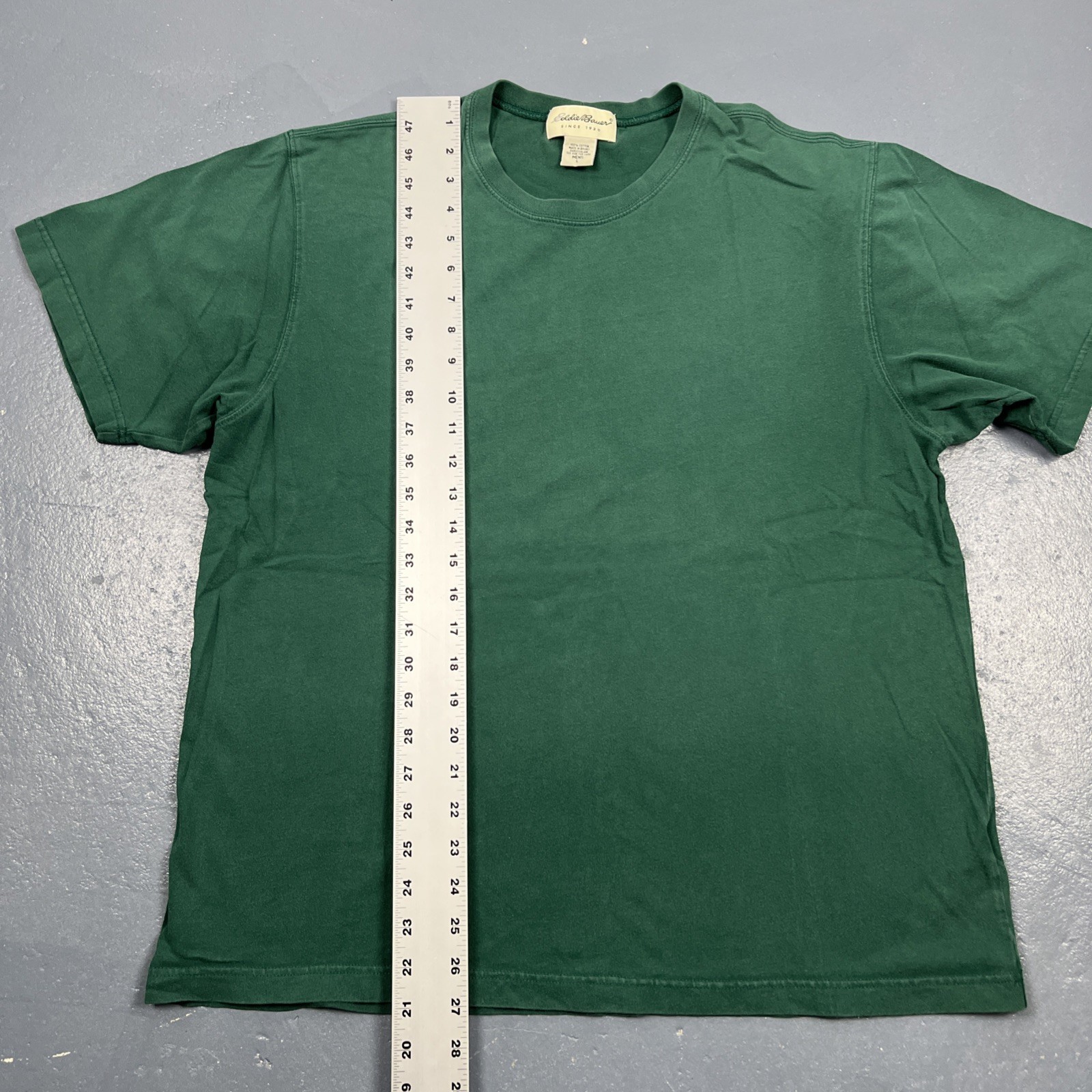 Vintage 90s Eddie Bauer Men’s Tshirt Green Large VTG Gorp Core Casual Outdoors gallery