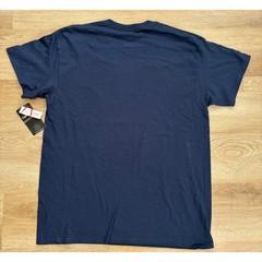 NWT Unisex Captivating UConn Huskies Graphic Tee – Large – Navy Blue