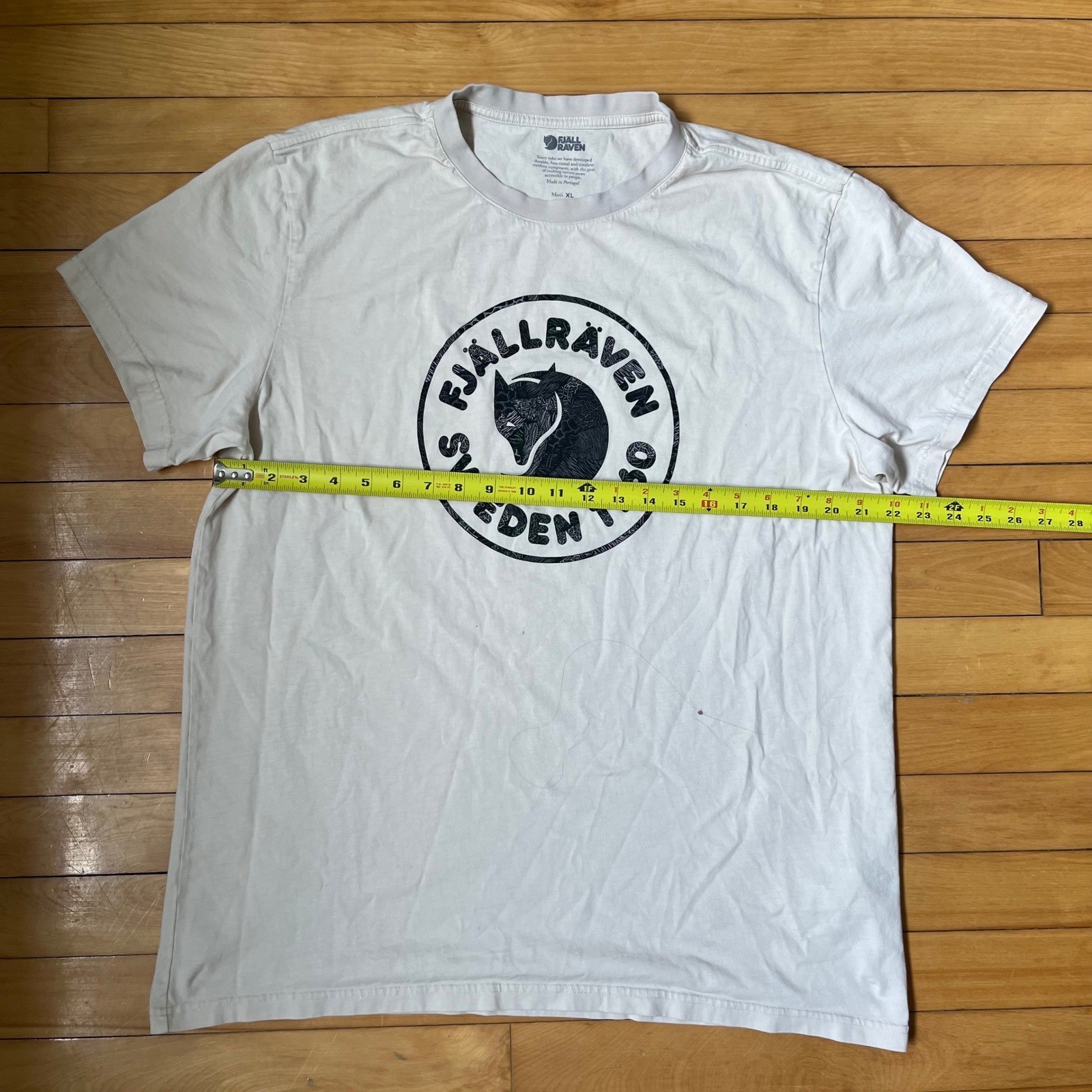 Fjallraven Sweden 1960 Logo Graphic T-Shirt Mens XL Off-White Short Sleeve Tee gallery