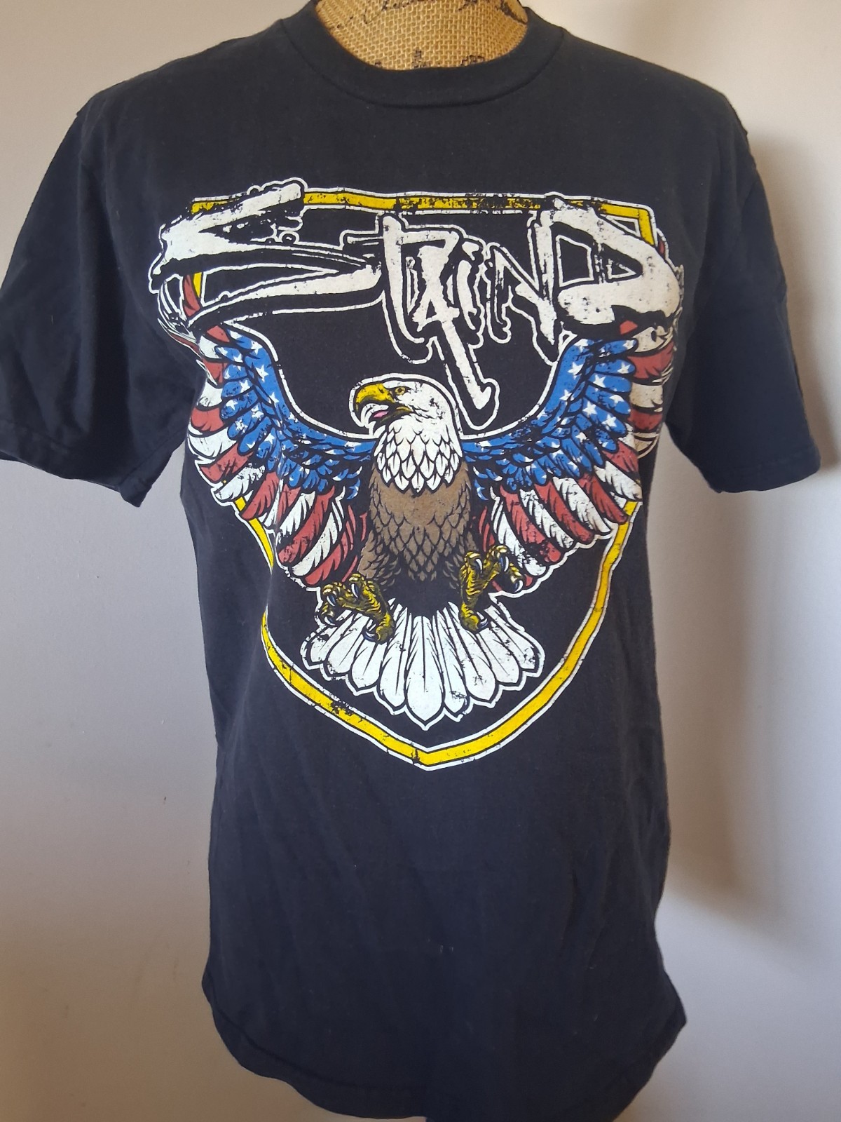 STAIND TOUR 2024 Medium Graphic T Shirt, Rock Music Gildan Hammer Eagle