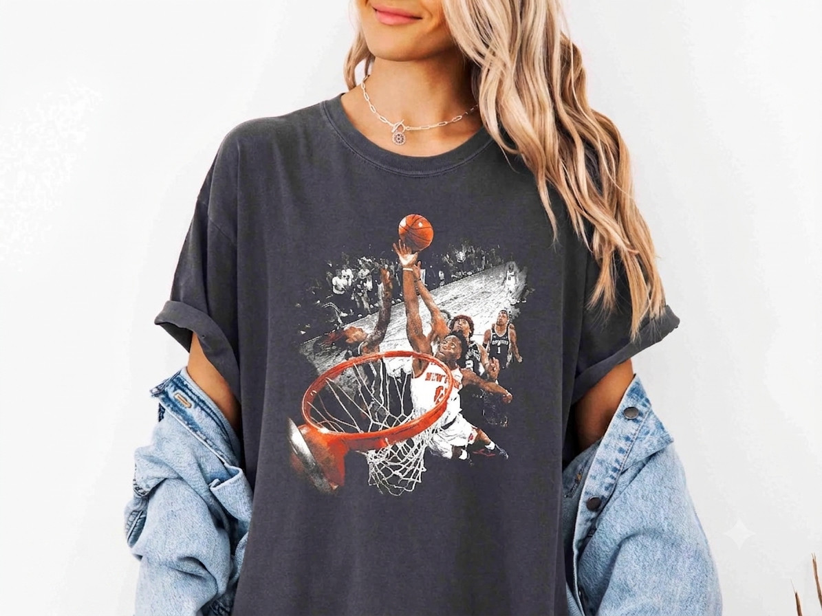 HOT!!! The Hand Of OG Anunoby Basketball Vintage T-Shirt NY Knicks Shirt gallery