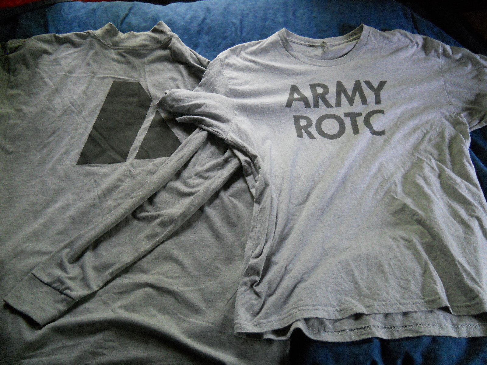 USGI Army Improved Physical Fitness Uniform IPFU Gray PT T-Shirt Varied Sizes gallery