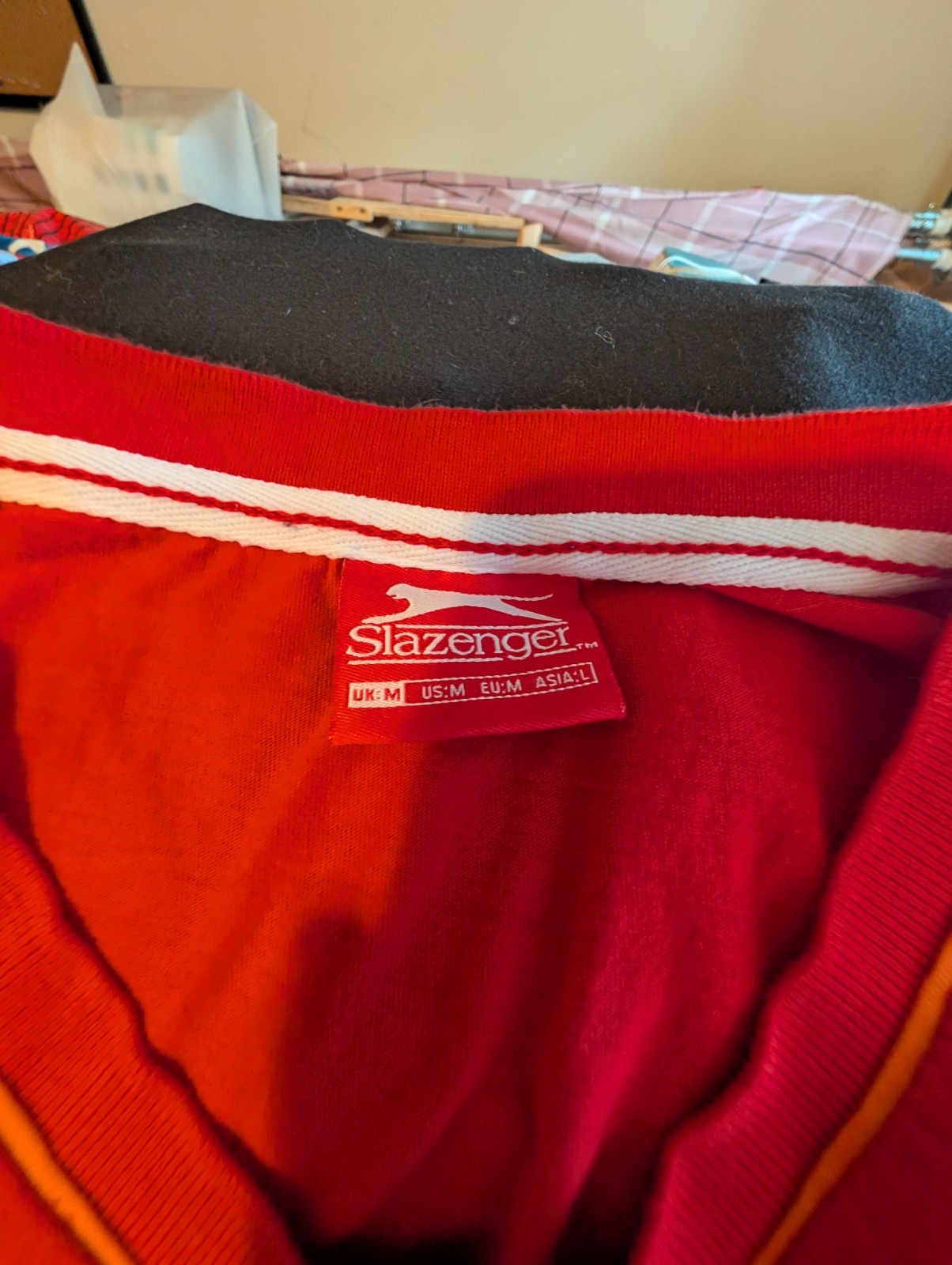 Slazenger T-Shirt Men's Red Tee Size (M) Short Sleeves V Neck Cotton Medium gallery