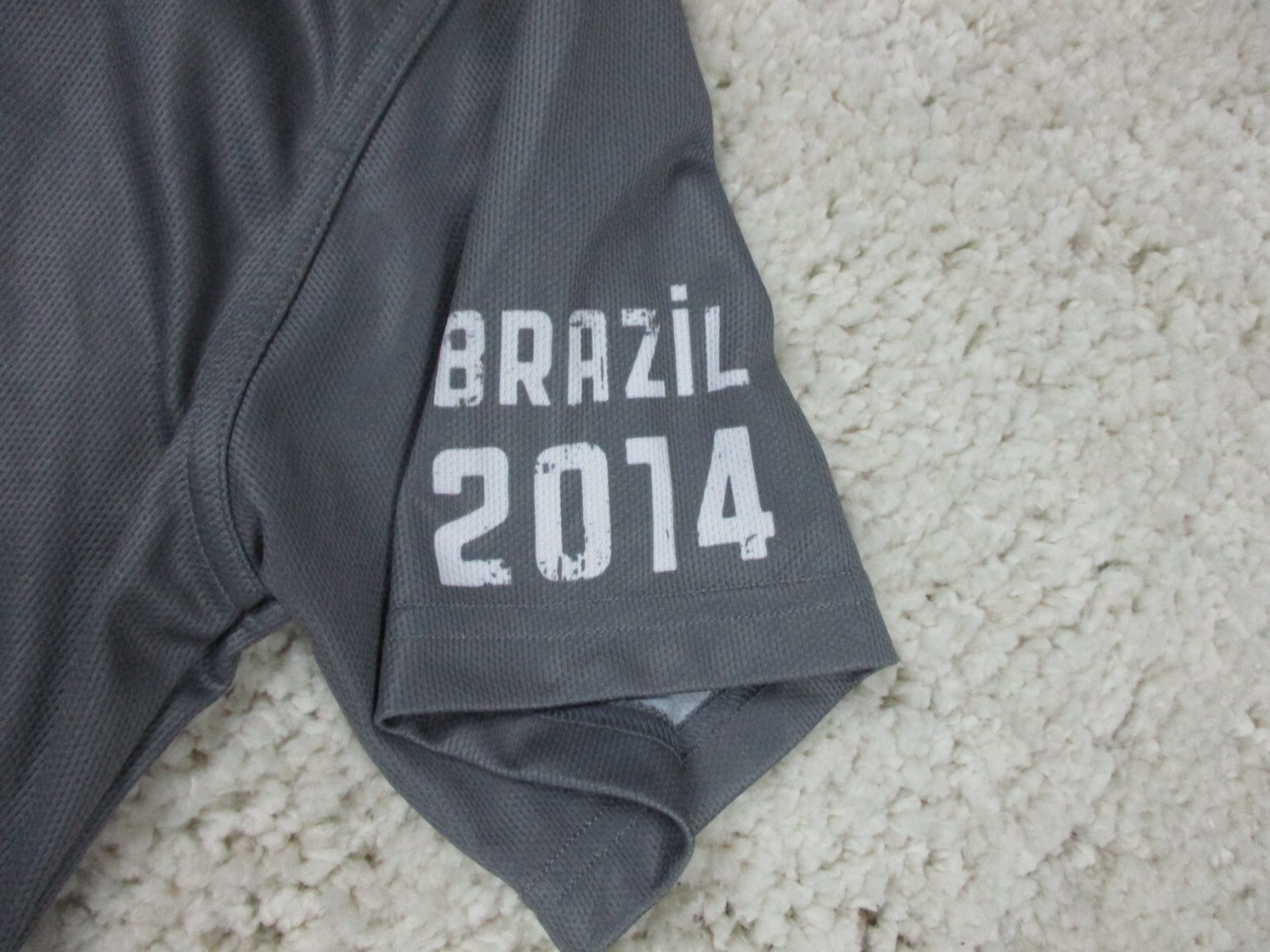 Pearl Izumi Shirt Adult Medium Gray Lightweight Cycling Bike 2014 Brazil iQ Mens gallery