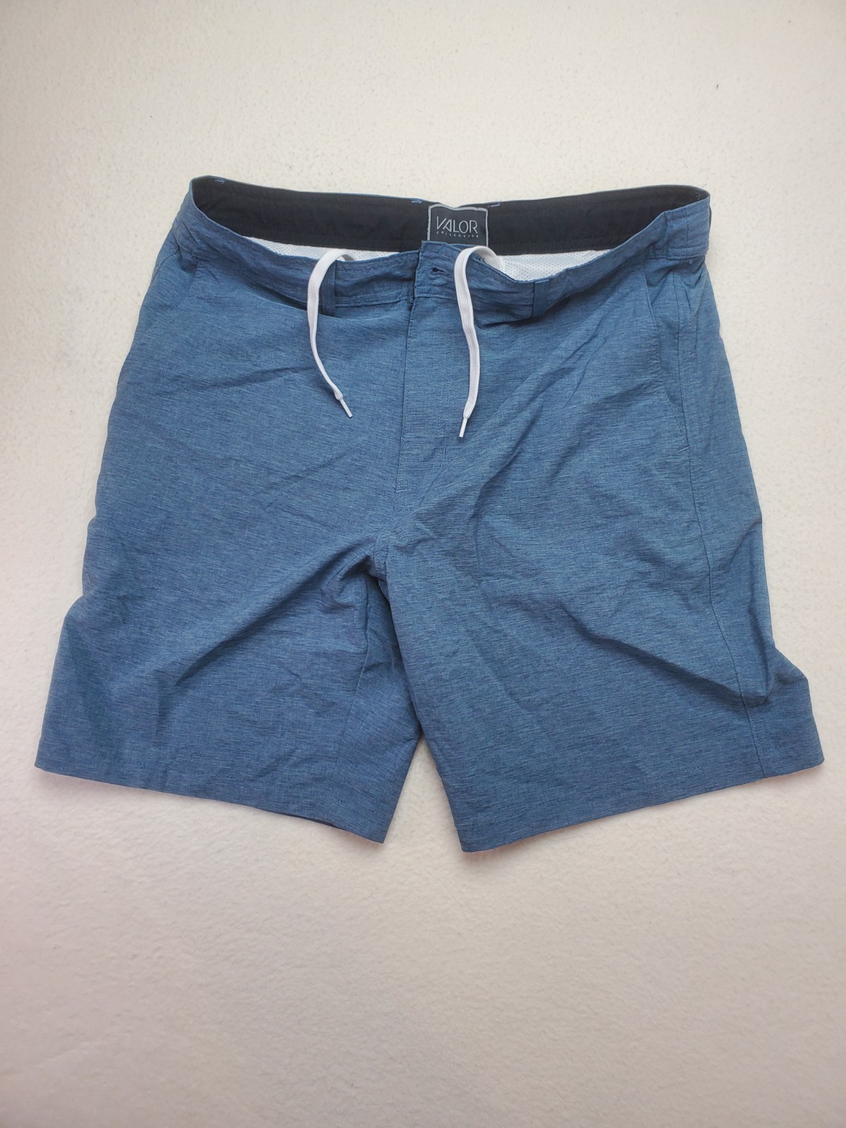 Valor Collective Men's Drawstring Blue Flat Front With Pockets 9" Inseam Size 36 gallery