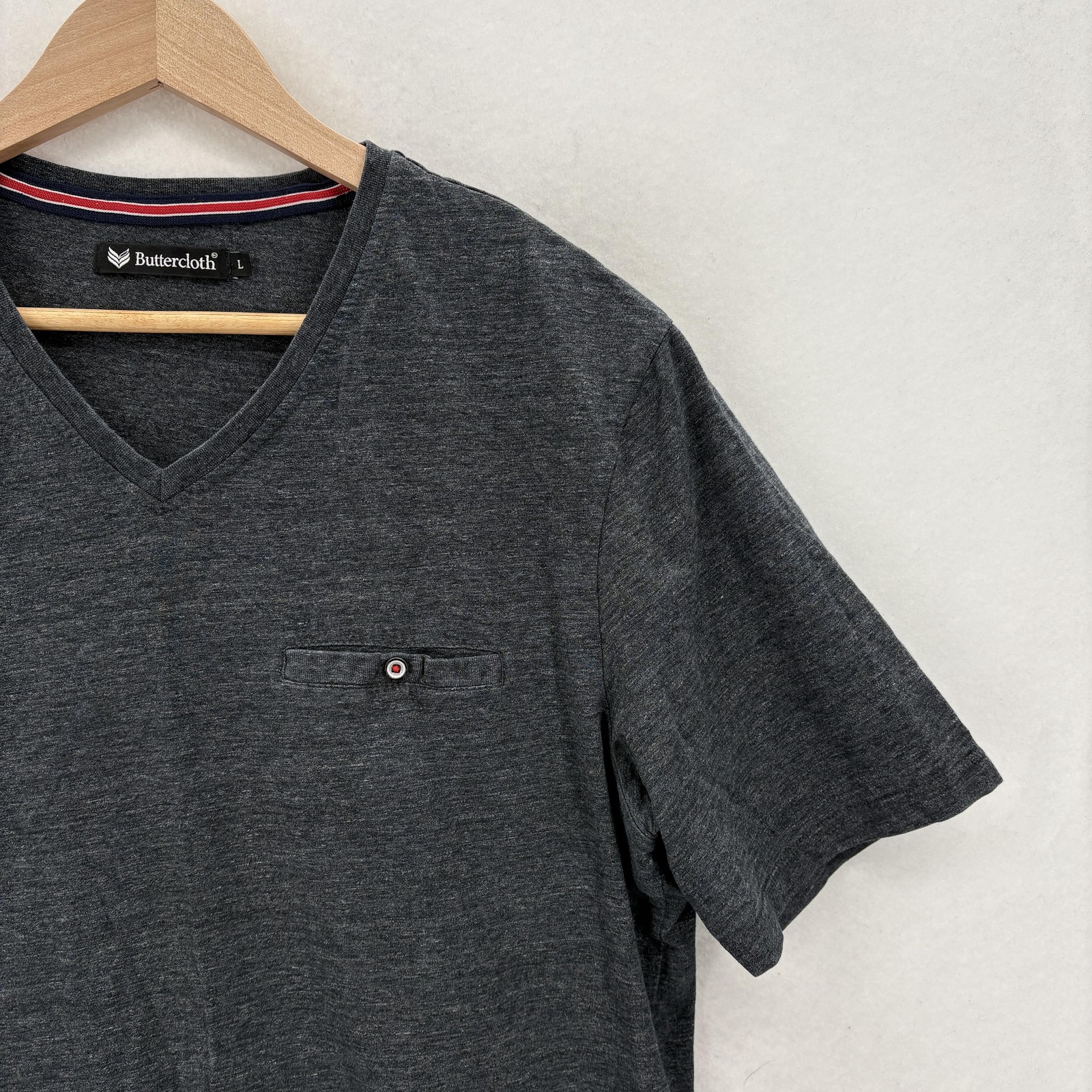 Buttercloth Shirt Mens Large Gray V-Neck Stretch Pocket Tee Casual Cotton Blend gallery