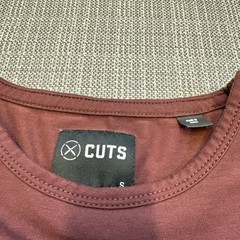 Cuts Pyca Pro Long Sleeve Curve Hem Shirt Mens Small Burgundy Athleisure
