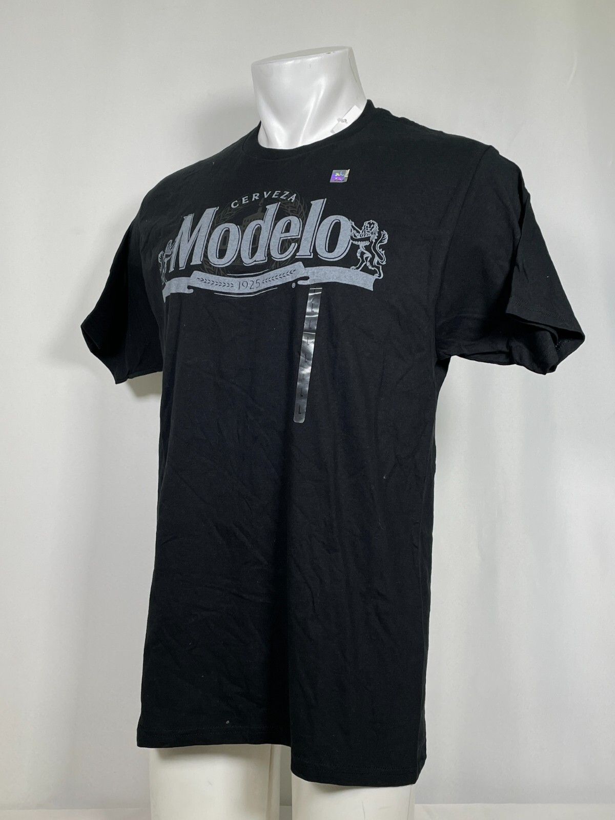 Modelo Cerveza Beer Mexico Black Logo T-Shirt Men's LARGE NWT gallery