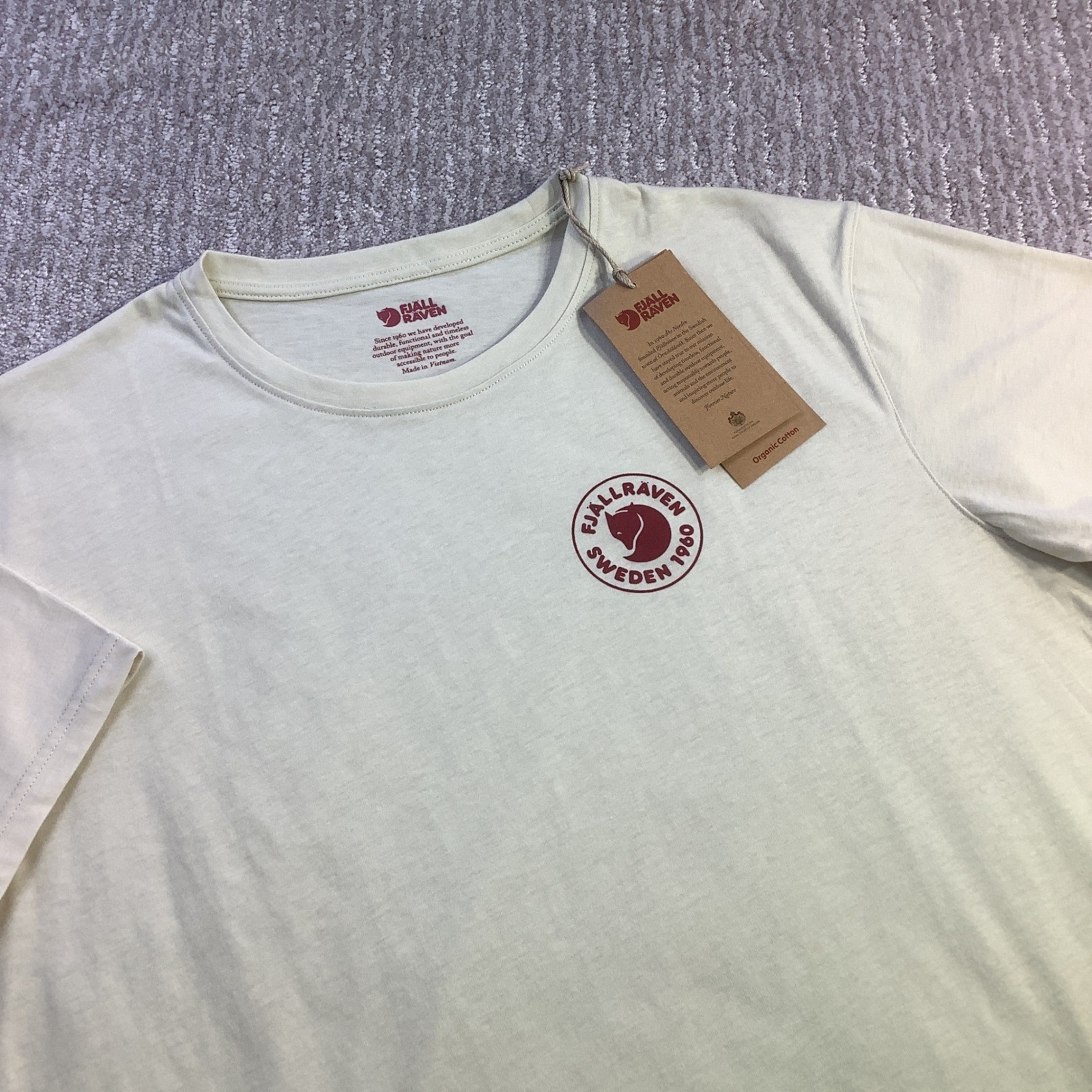 Fjallraven 1960 Logo T-shirt Mens Chalk White Organic Cotton Tee Size XL NWT gallery