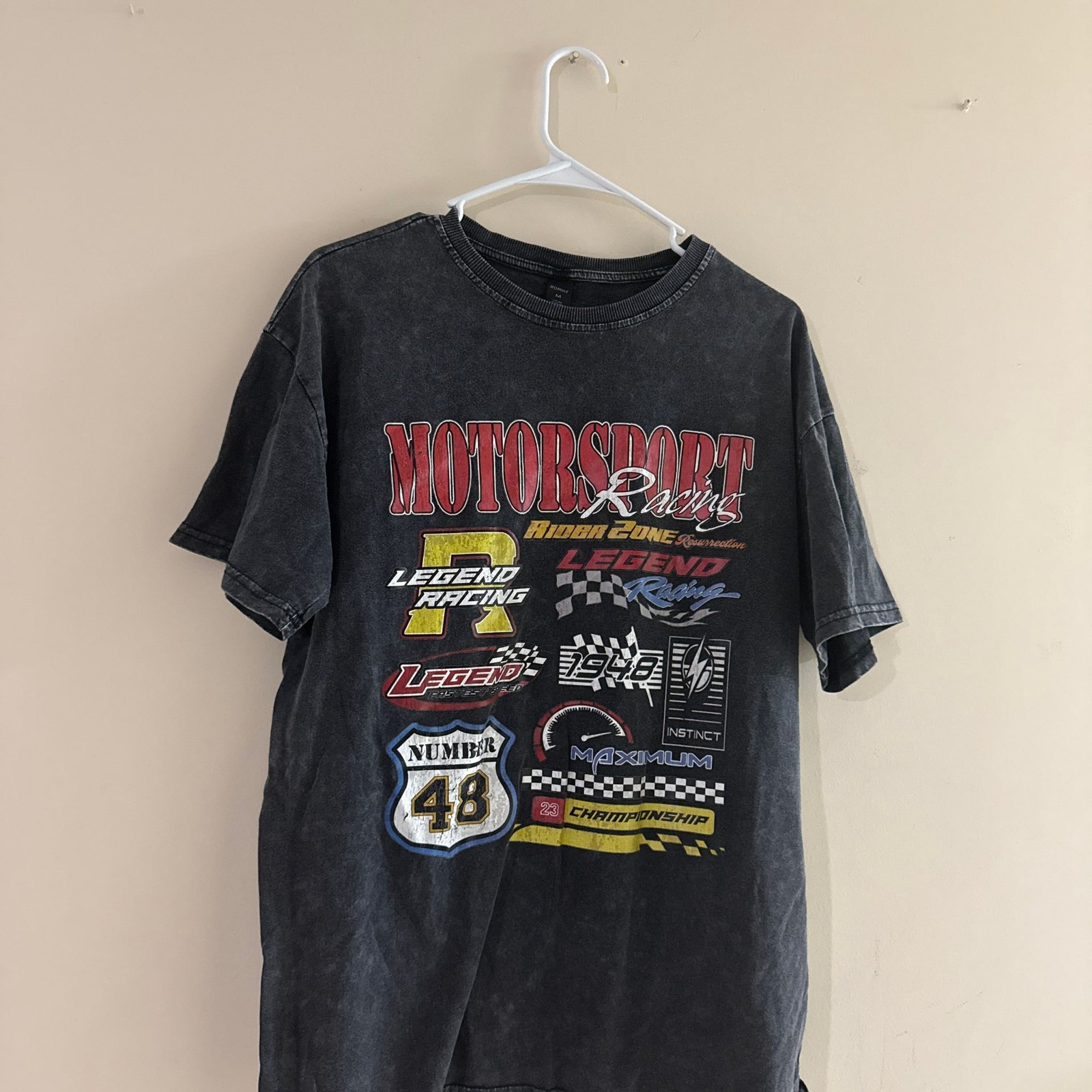 Vintage Style Motorsport Racing Graphic T-Shirt, Acid Wash Black, Size M