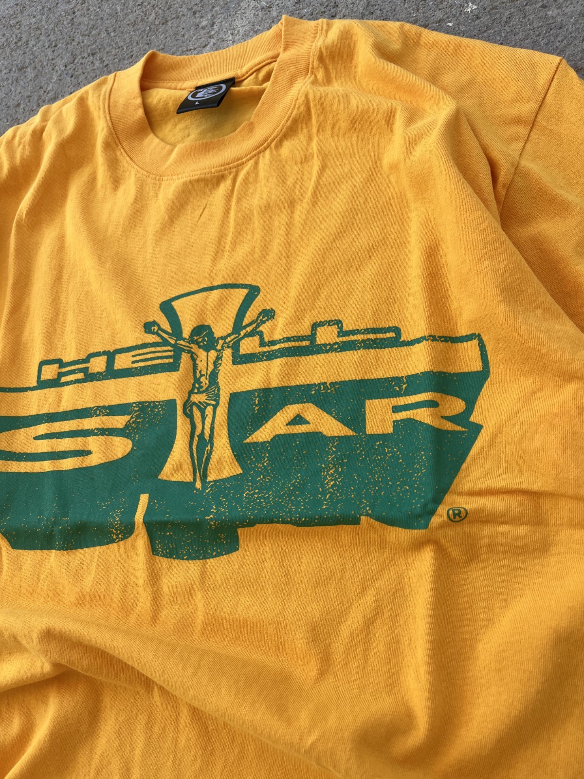 Hellstar Studios Path To Paradise Jesus Tee Golden Yellow Green Print Cross New gallery