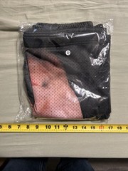 Toy Snobs FACE / OFF Extra Large Limited SOLD OUT Basketball Shorts NEW FREE NOW