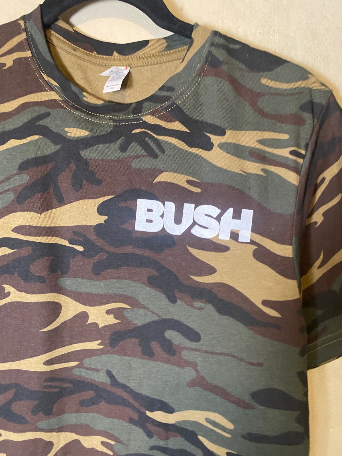 BUSH Gavin Rossdale CAMOFLAUGE 90's Alternative Double Sided Pre Shrunk Tee-NWOT gallery
