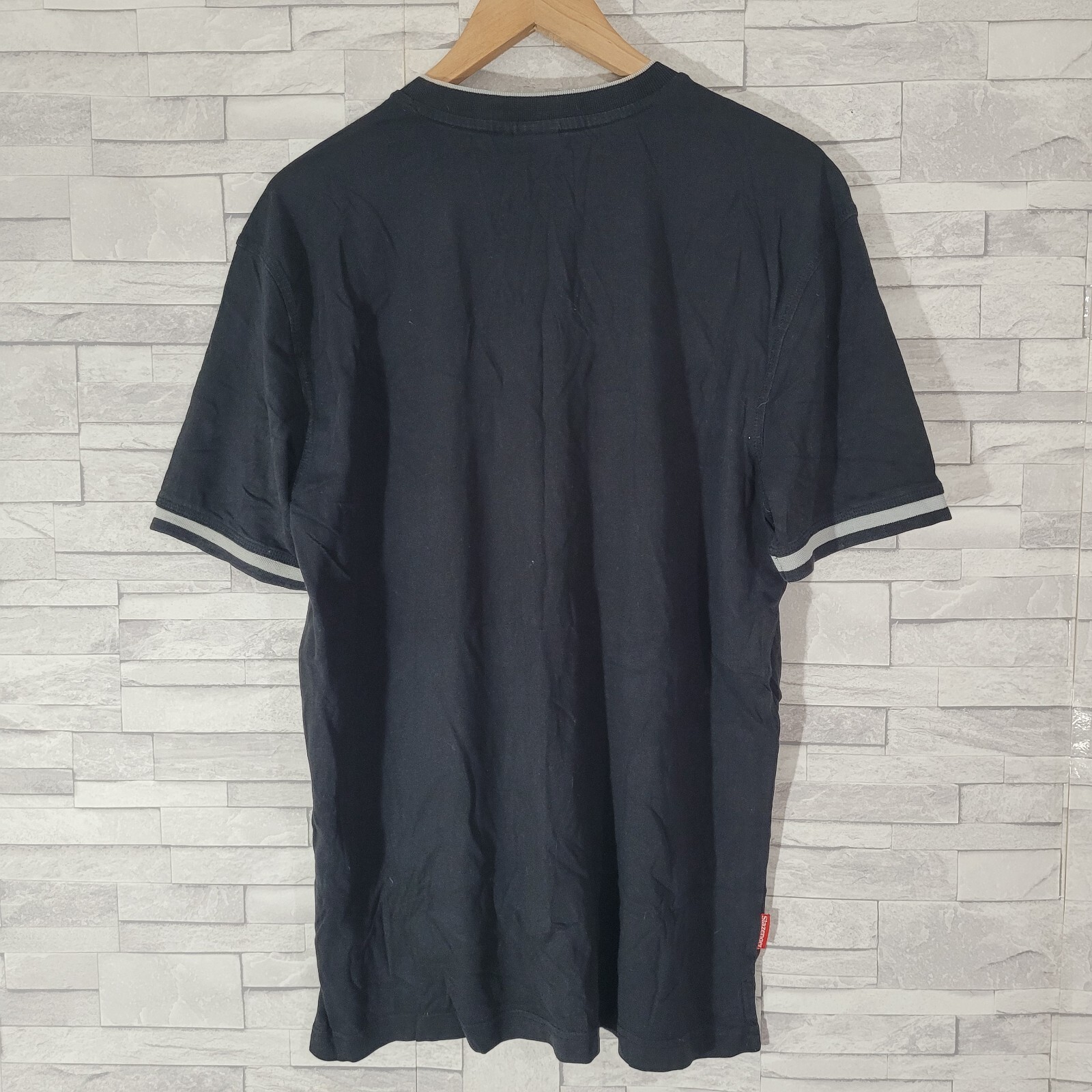 Mens SLAZENGER T Shirt Black Large Top V Neck Gym Running Ringer Casual gallery
