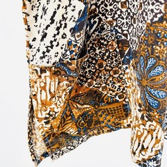 Vintage 70s Handmade Brown Patchwork Cotton Batik Short Sleeve Dashiki Shirt