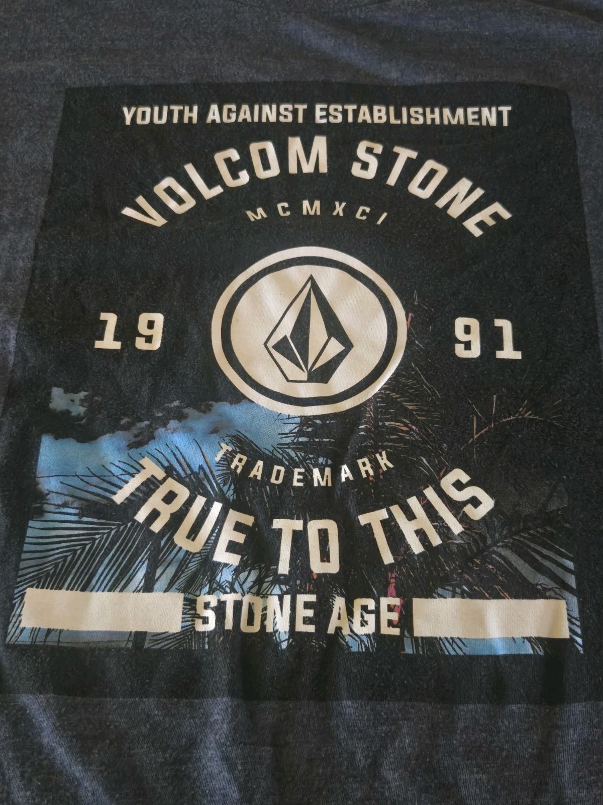 Volcom Stone | True To This | Cotton T-Shirt |Size M GRAY