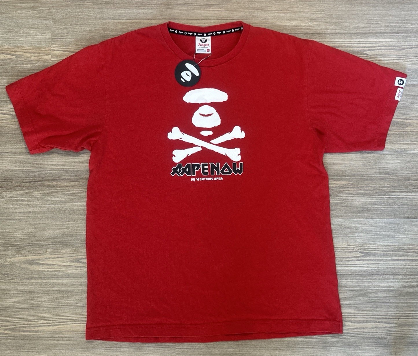 NEW - AAPE by *A BATHING APE ‘Aape Now’ Graphic T-shirt (Men’s XL / Red) gallery