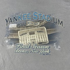 Yankee Stadium Final Season 1923-2008 Majestic Mens L Gray Graphic T-Shirt