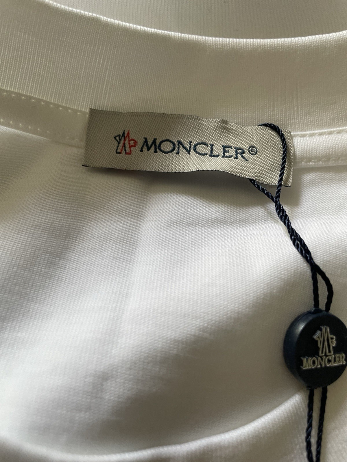 Men’s Fashion Designer T shirt size L white gallery