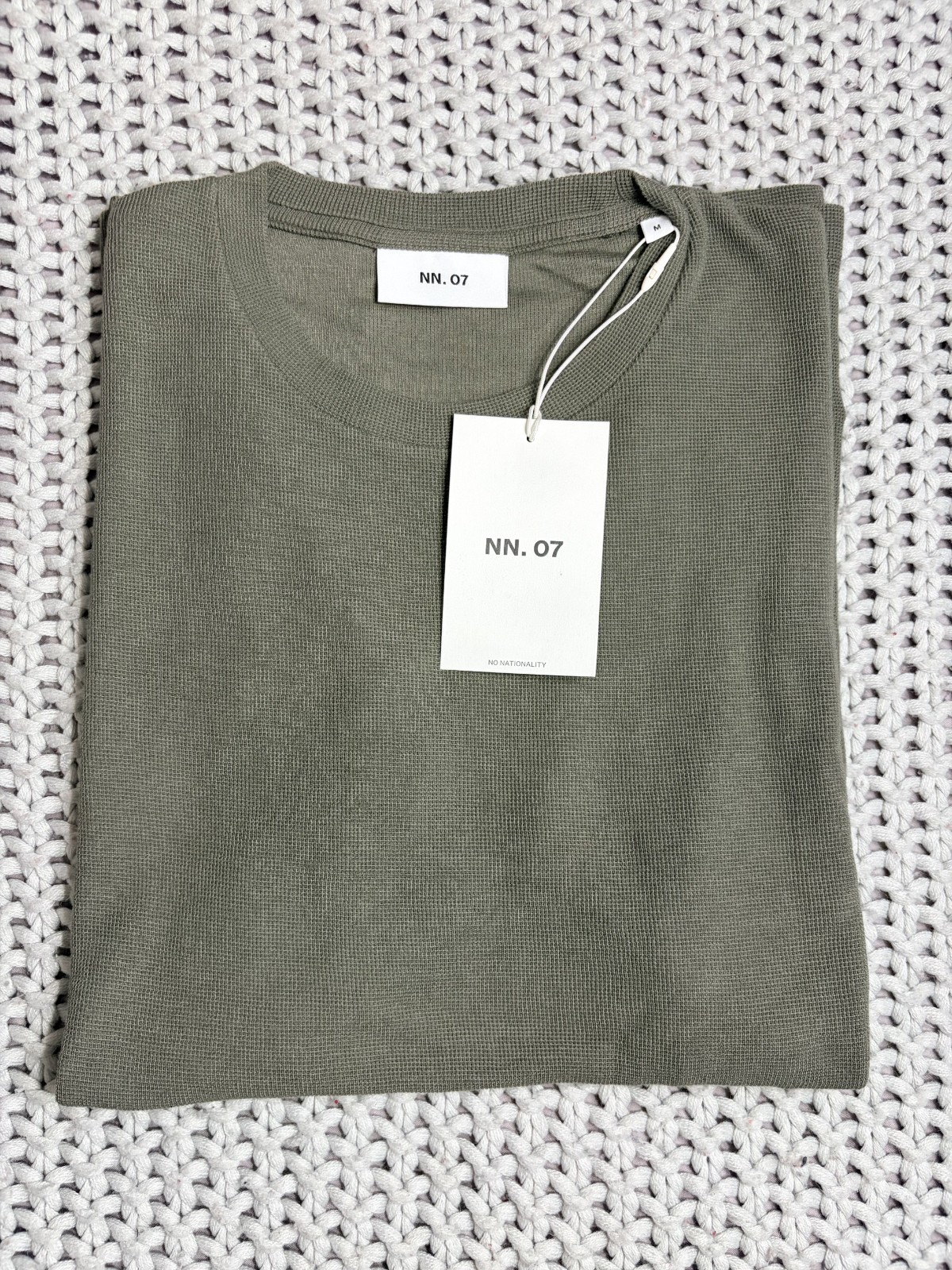 NN. 07 Shirt Mens M White Green Waffle Knit Lightweight Crewneck Tee Casual gallery