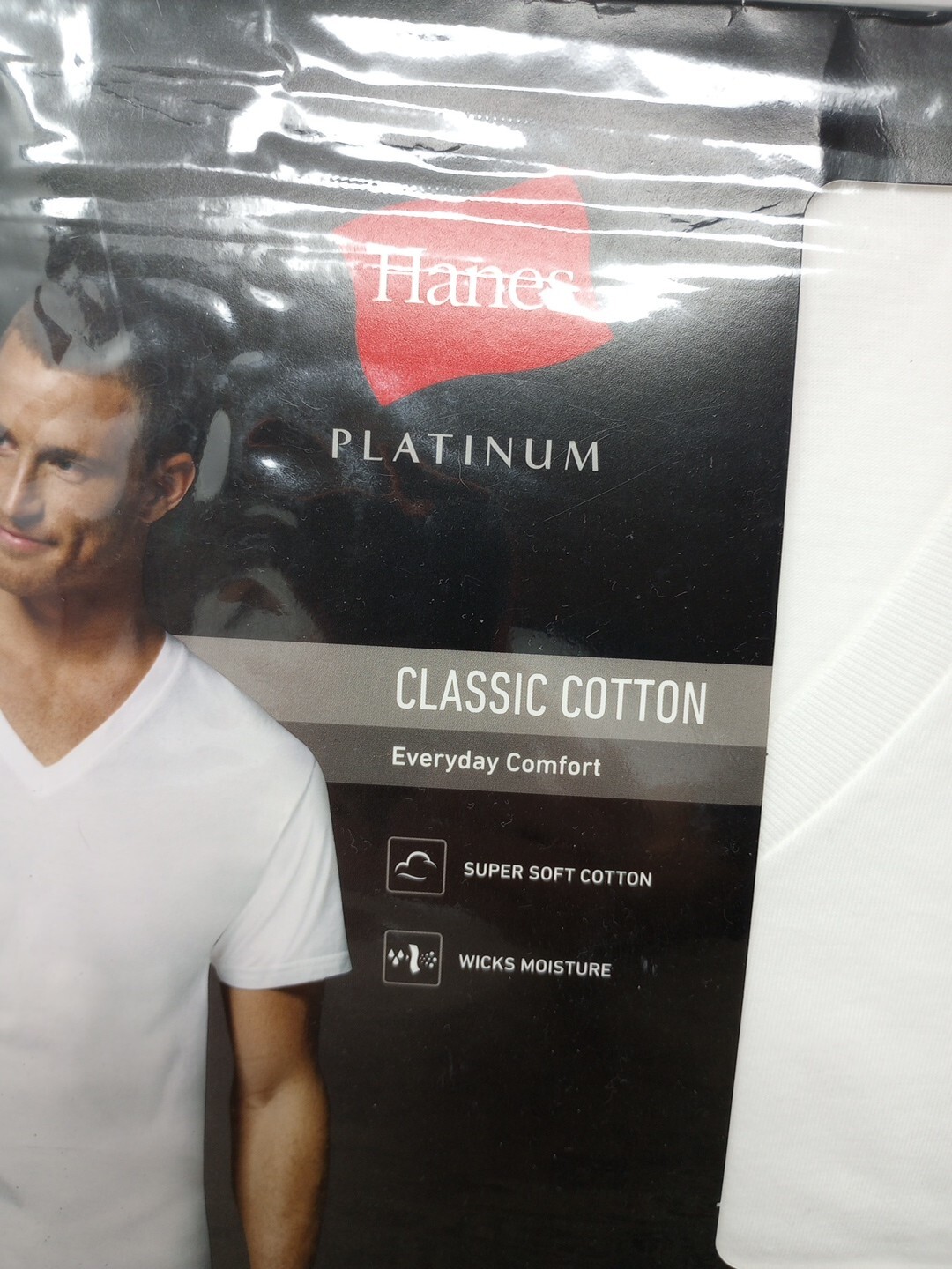 Hanes Platinum Men Small White 5-Pack Tagless Classic V-Neck Undershirt T-Shirt gallery