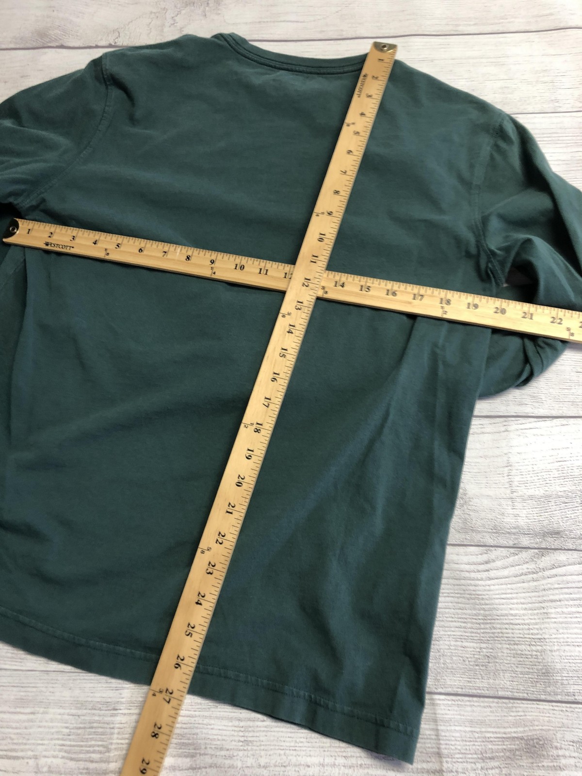 Eddie Bauer Shirt Mens Medium Green Legendwash Long Sleeve Tagless Tee Casual gallery