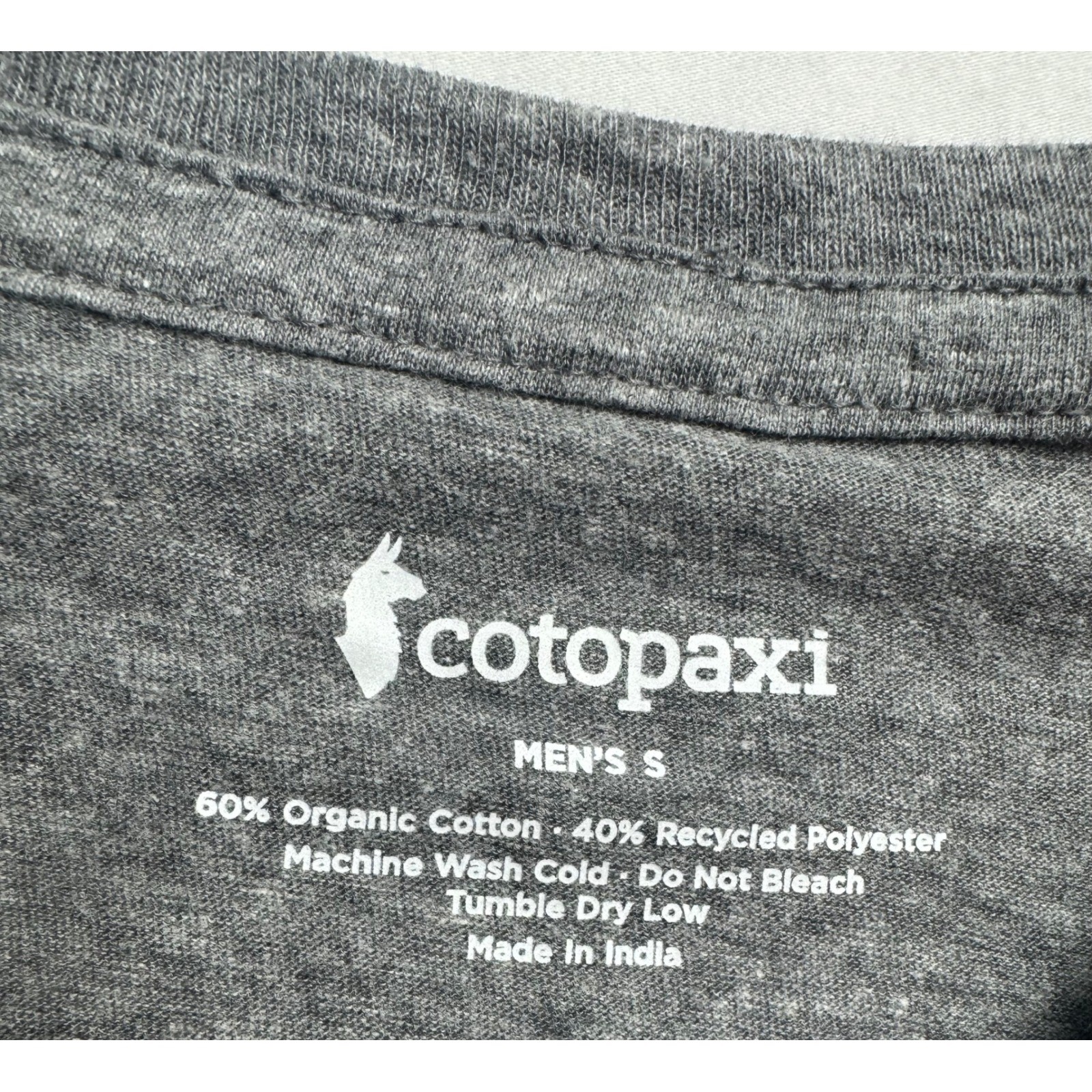 Cotopaxi Do Good T-Shirt MenvSmall Heather Grey Organic Cotton Recycled Poly NWT gallery