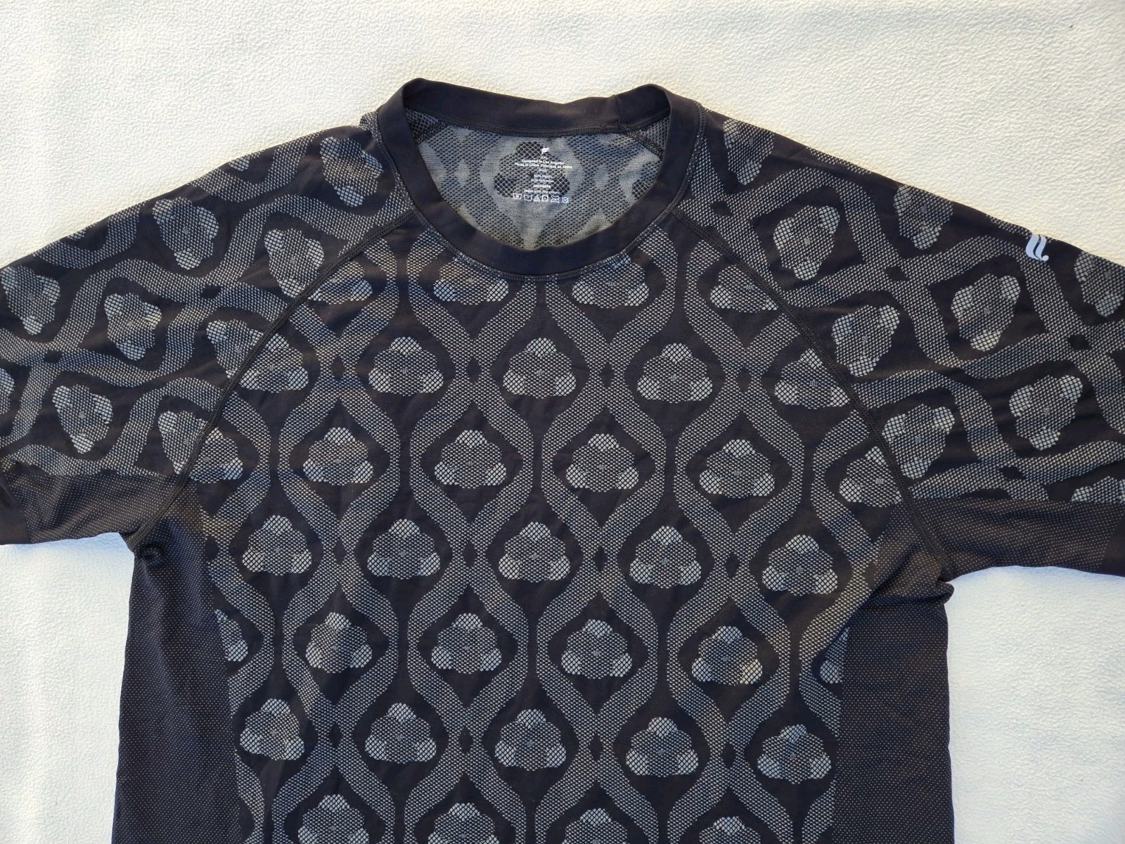 Fabletics Shirt Mens The Training Day Tee XXL Black Nylon Blend Lightweight gallery