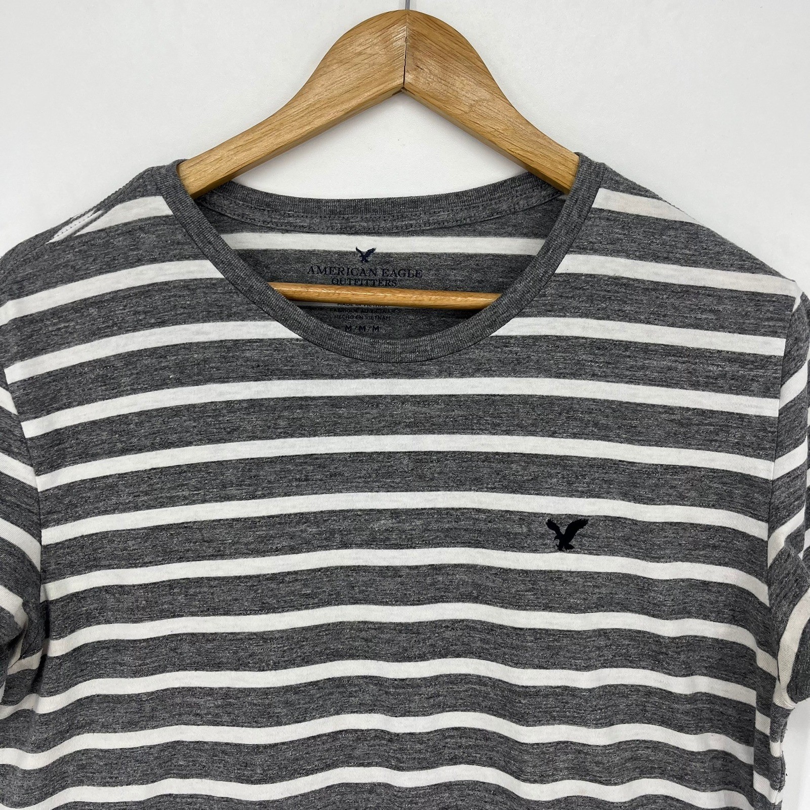 American Eagle Mens Striped T-Shirt Grey White Eagle Logo Short Sleeve Size M gallery