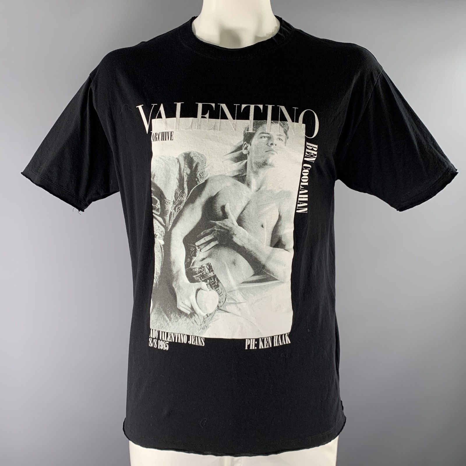 VALENTINO Size L Black Multi Color Graphic Cotton Oversized T shirt gallery