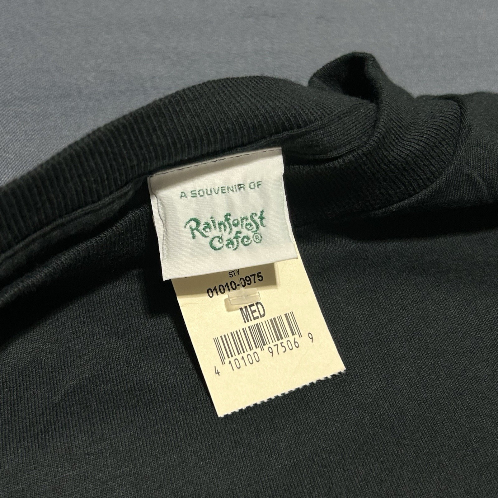 Vintage NWT Rainforest Cafe Frog T-Shirt Mens Medium Black Graphic 90s Y2K gallery